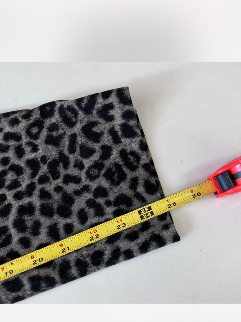 Women’s 8 Leopard Print Pants - Black and Gray - Picture 3 of 5